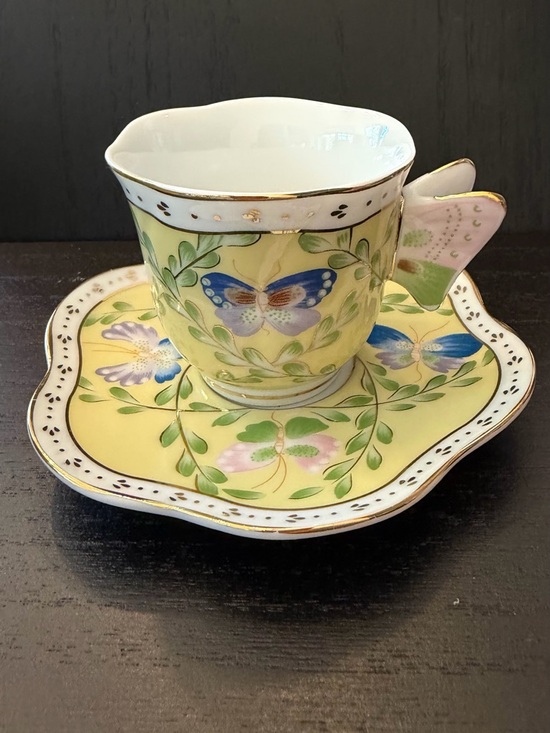 Formalities Other - Yellow Butterfly demitasse cup and Saucer Set 4